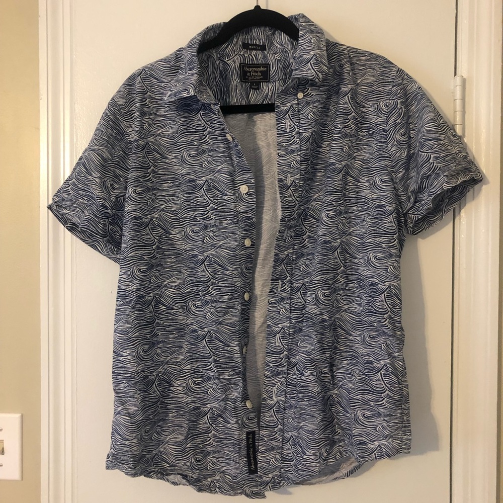 Abercrombie & Fitch Button Up (Large)